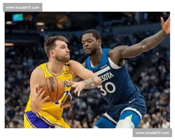 NBA季后赛MVP竞争：谁将主宰季后赛舞台？_20260521201016